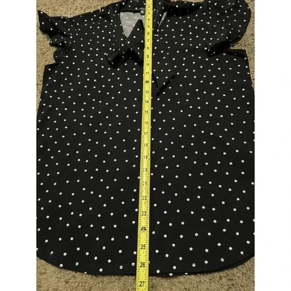 ADRIANNA PAPELL Black White Polka Dot Blouse Top Short Flutter Sleeve Size 14 - Picture 7 of 7